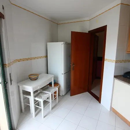 Apartment Urbanizacao Alto Dos Calicos