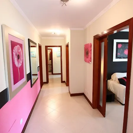 Apartment Urbanizacao Alto Dos Calicos *